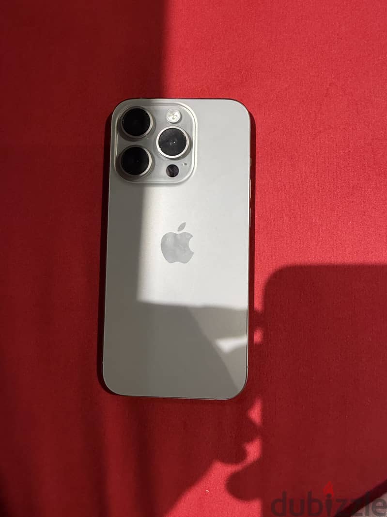 Apple - iPhone 15 Pro 3