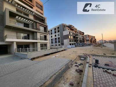 افضل شقة 200متر استلام فوري ارضي بجاردن 100متر علي فيو في Palm Hills New Cairo
