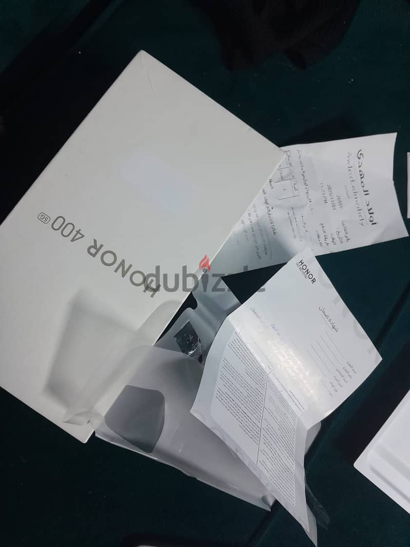 HONOR 400 5G 1