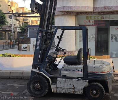 كلارك كوماتسو 2007  2.5 طن