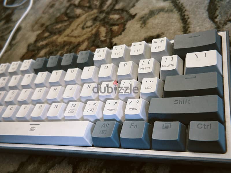 Redragon keyboard Red Switch 60% 3