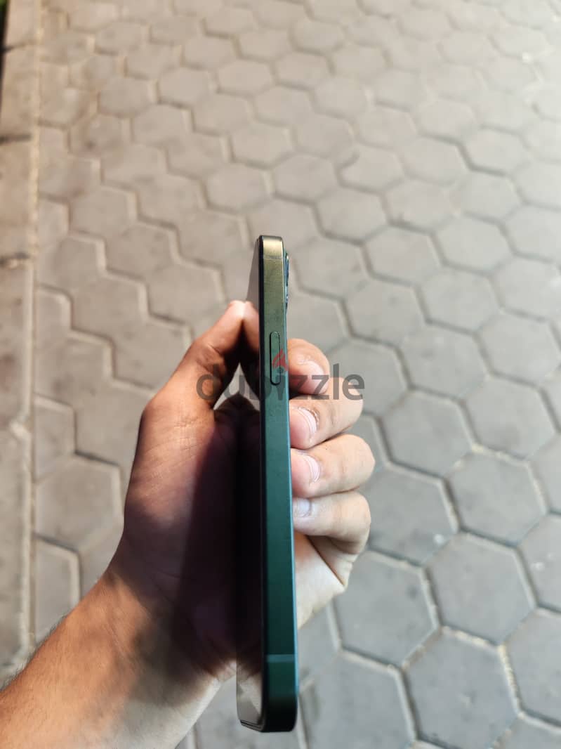 Apple - iPhone 13 2