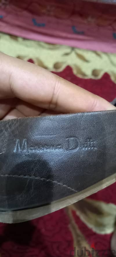 احذيه جلد طبيعي لاستعمال خفيف
