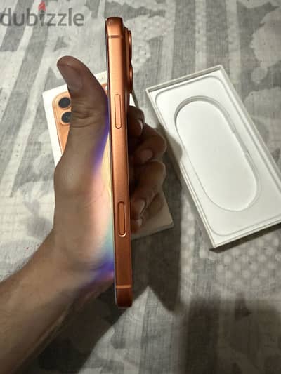 iphone 17 pro max 256 bt100% معفي ضرايب بالعلبه فقط
