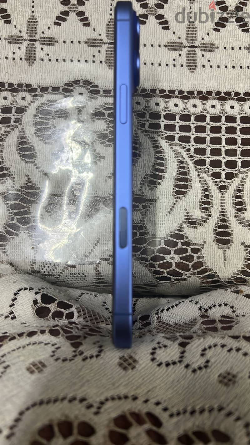 Apple - iPhone 16 Plus 1