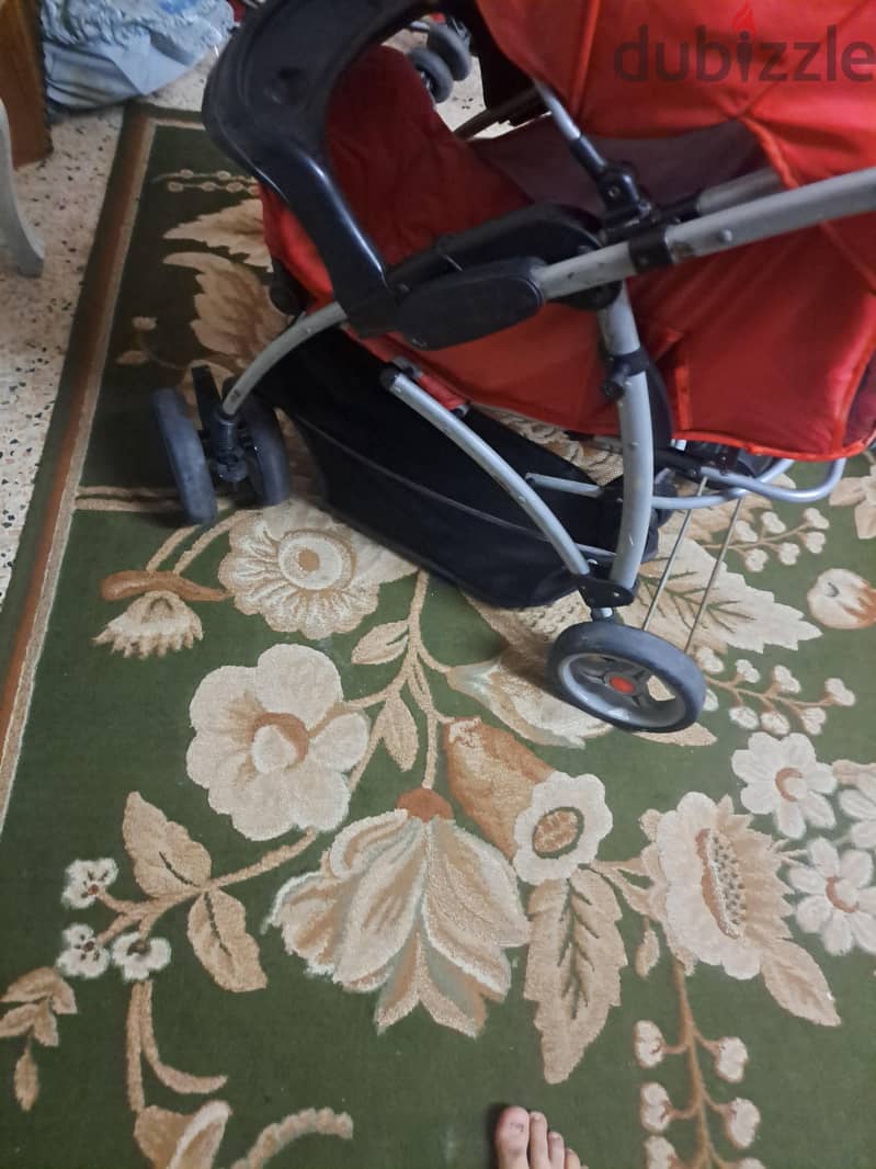 عربة أطفال 1