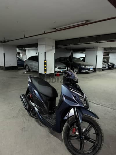 SYM scooter 150 cc