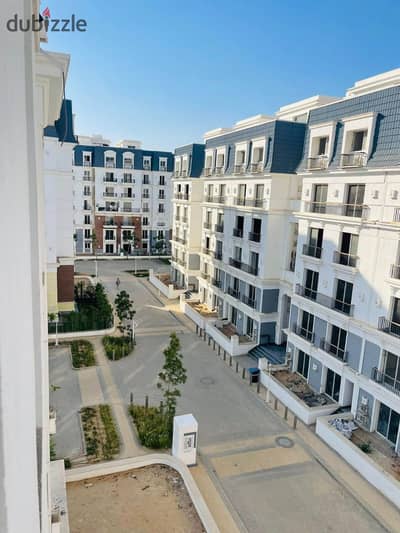 فرصة مميزة لامتلاك شقة داخل  MV Park Phase   في Mountain View iCity October   تشطيب 80%  - مساحه 165م