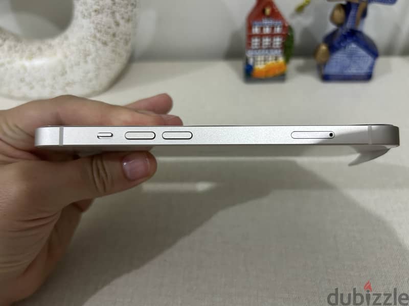 Apple - iPhone 13 4