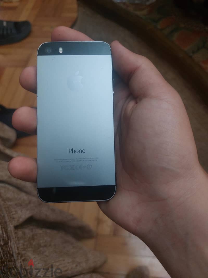 Apple - iPhone 5s 1
