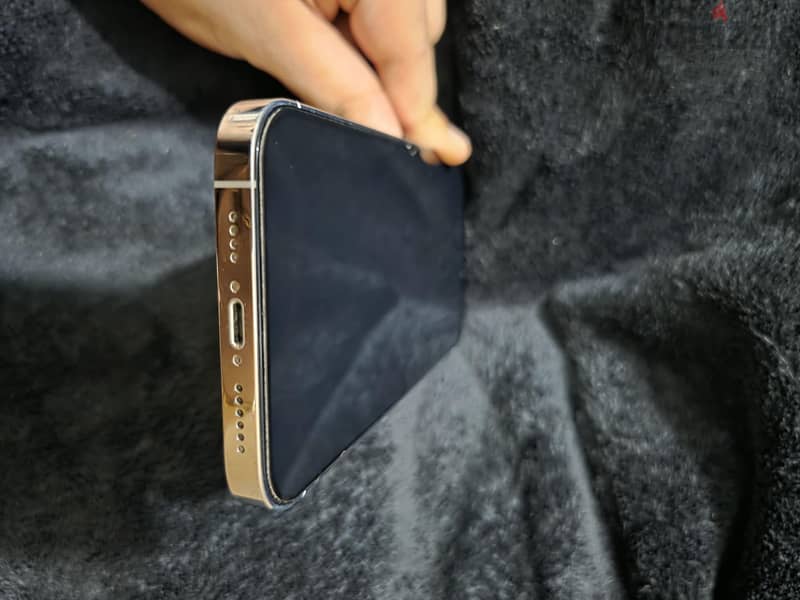 Apple - iPhone 14 Pro Max 3