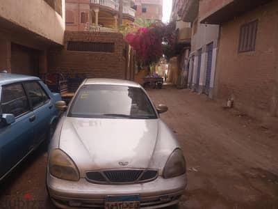 دايو نوبيرا 1999