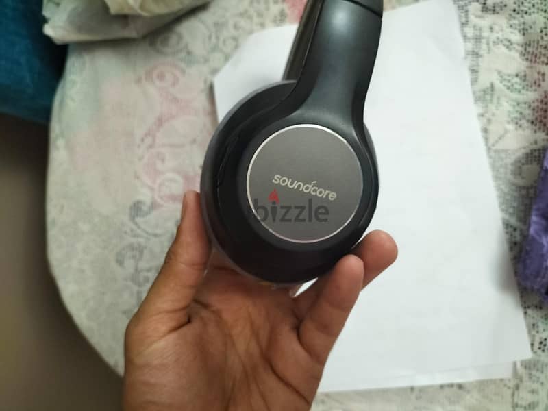 سماعات بلوتوث Soundcore Vortex 1