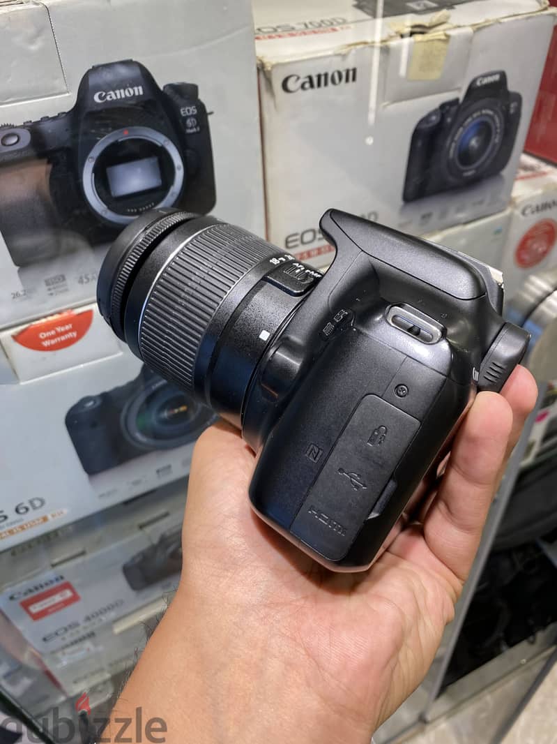 Canon 1300D 2