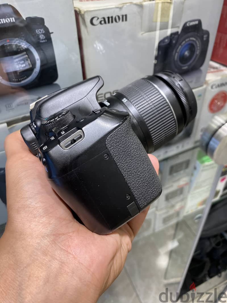 Canon 1300D 4