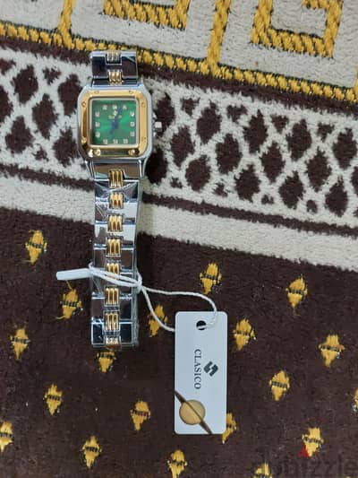ساعه نسائي clasico