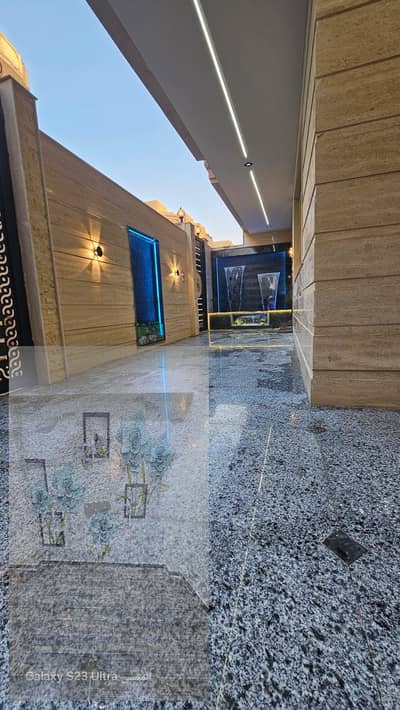 Ground villa with a garden for sale in Hadayek El-Ahram, Gate 4