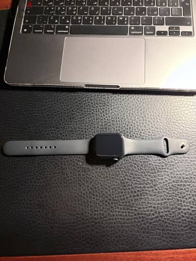 Apple Watch SE 44mm space grey