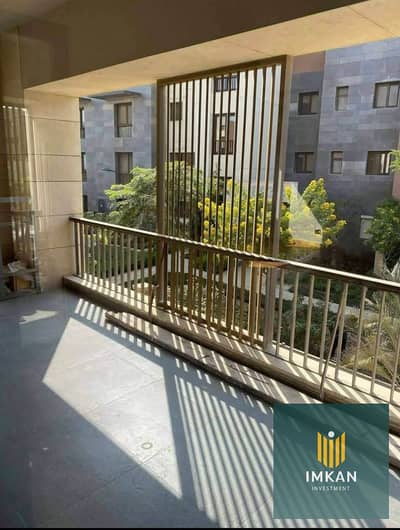 بمقدم 10% شقة للبيع للاستلام فوري في كمبوند ديستريكت 5 جاهزة للسكن بتشطيب الترا سوبر لوكس في قلب التجمع الخامس