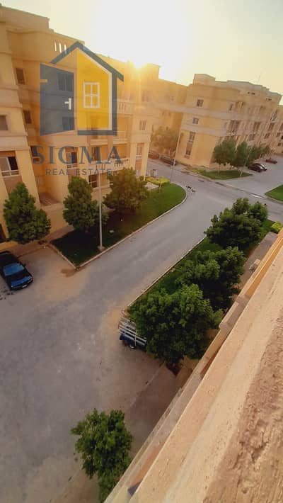 شقه للبيع متشطبه جاهزه للسكن بسعر لقطه كمبوند دجله بالمز