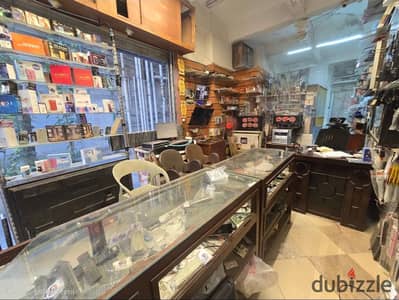 Shop for rent in Smoha on a main street suitable for any activity