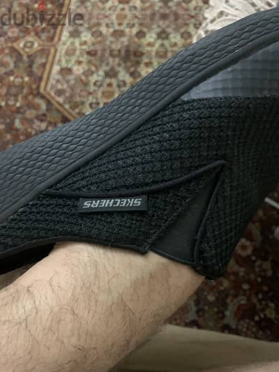 Skecher memory foam size 45