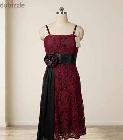 فستان سواريه نبيتي فاسود Burgundy & Black Lace Evening Dress