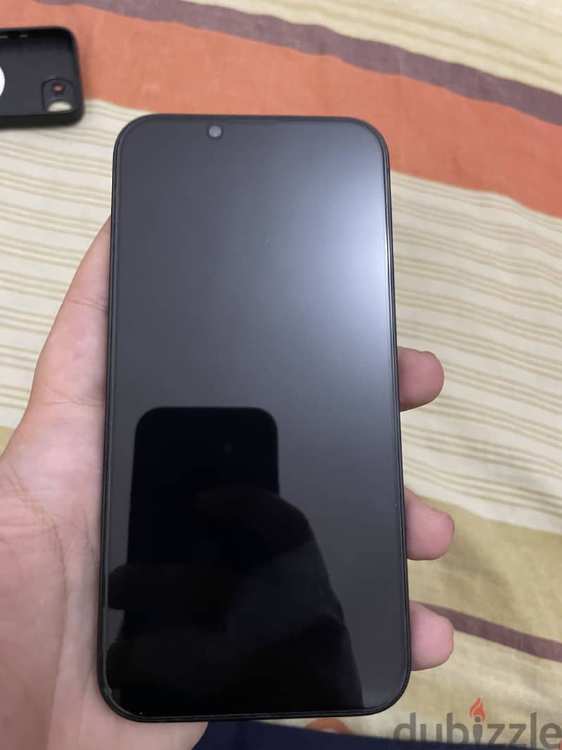 Apple - iPhone 16e 1