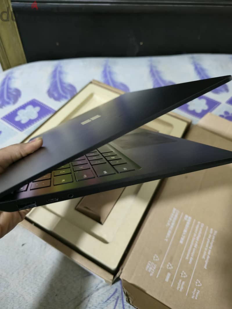 Microsoft Surface Laptop 3 1
