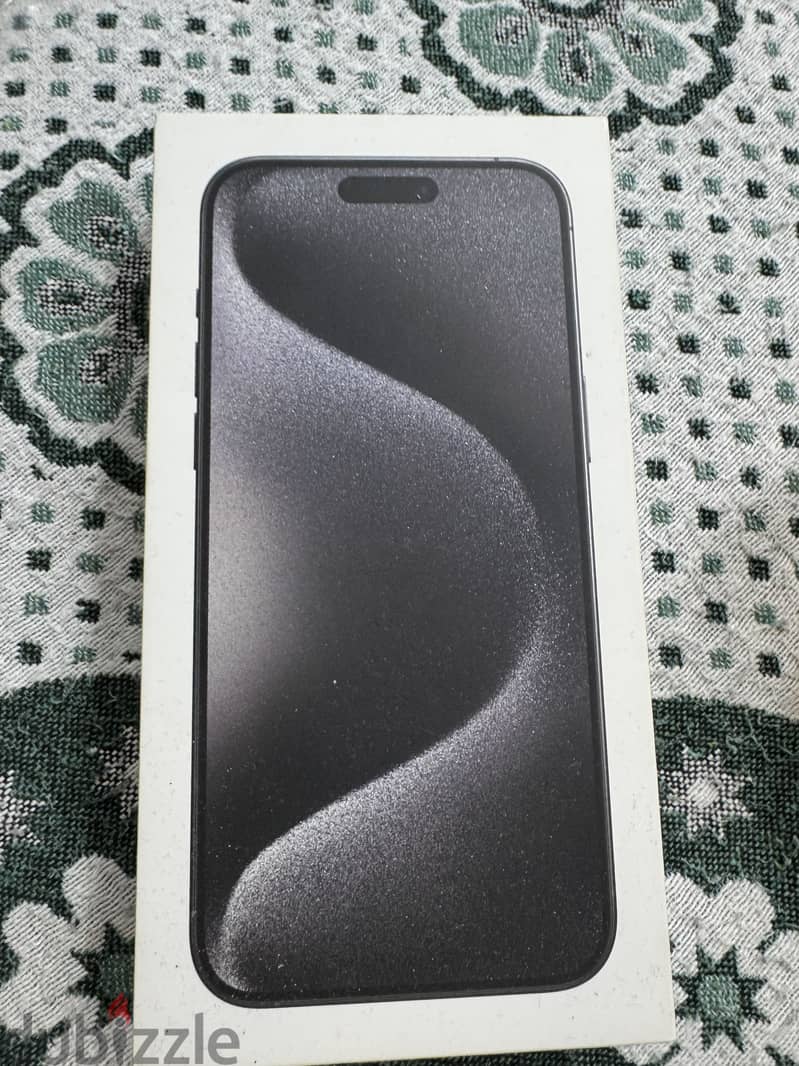 Apple - iPhone 15 Pro Max 2