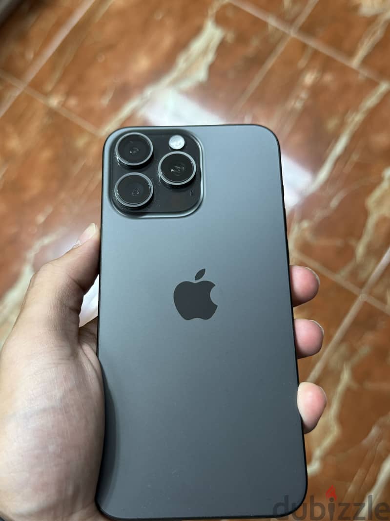 Apple - iPhone 15 Pro Max 3