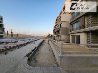 بأقل من سعر الشركة بمقدم وتكملة أقساط شقة جاردن استلام فوري بحري ريسيل 3غرف في Palm Hills New Cairoالتجمع الخامس بالقرب من الجولدن سكوير وشارع التسعين