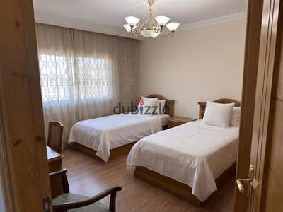 Apartment for sale in Darna Compound, Zahra Al-Maadi, circular view, hotel finishing, area 200m, consisting of 3 rooms, including master - 2 bathrooms, including master - 4-piece reception - kitchen -
