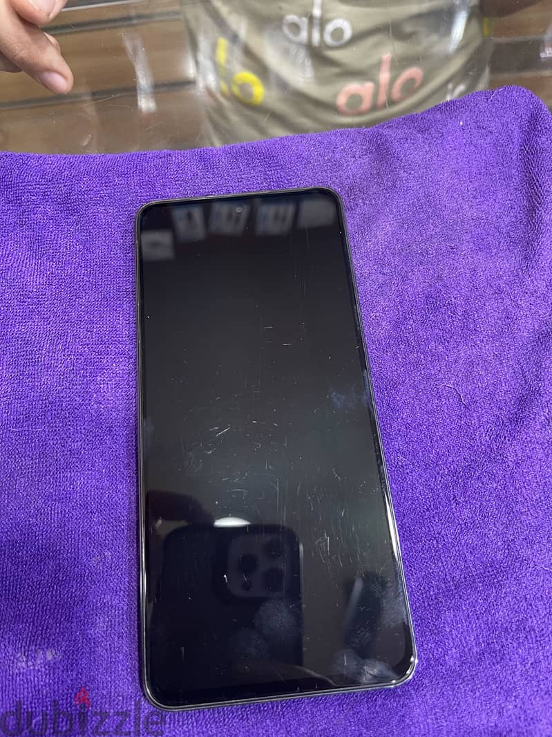 OPPO Reno12 F 7