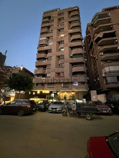 مدينة نصر شقة موقع مميز