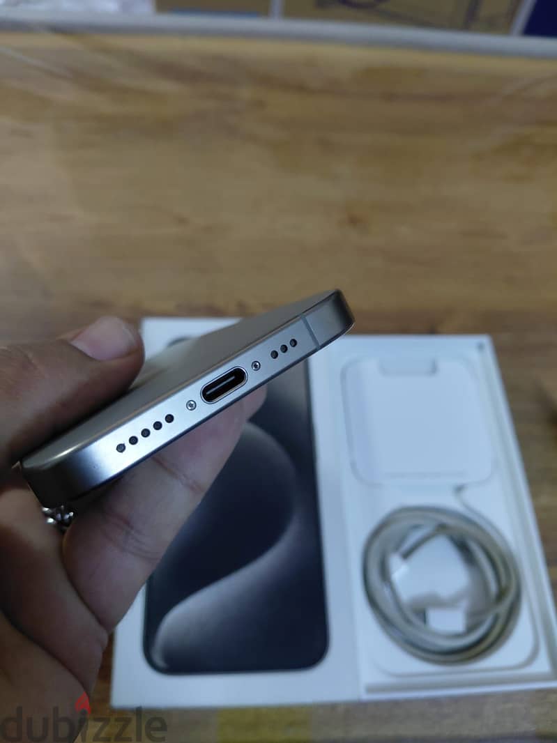 Apple - iPhone 15 Pro 3