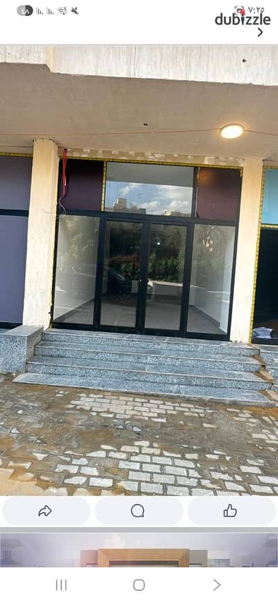 For Rent – A Distinct Store in Al-Ma'raj | Zahraa Al-Maadi 62 m² Distinct Front Suitable for All Activities Vital Location and an Excellent Opportunity to Start or Expand Your Business.
