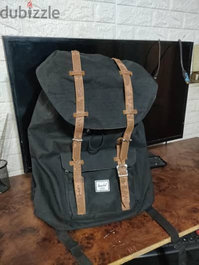 شنطه ظهر Herschel