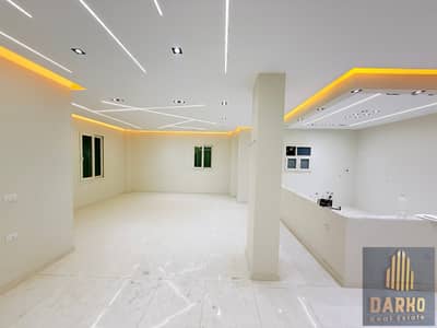 شقة للبيع ٣٤٠ متر  غرب سوميد الترا سوبر لوكس اول سكن بجوار مجمع البنوك خطوات من المحور المركزي فرصة فيو مفتوح 4 غرف بسعر مميز لسرعة البيع