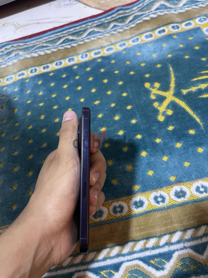 Apple - iPhone 15 Pro 1