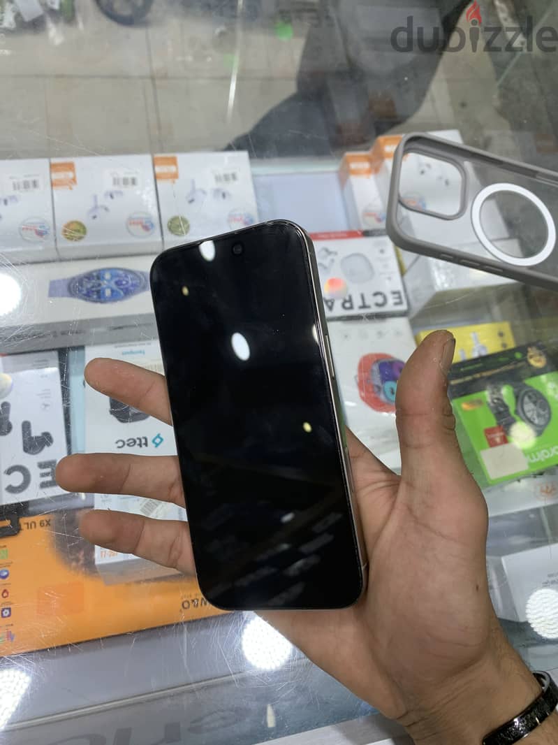 Apple - iPhone 16 Pro 1