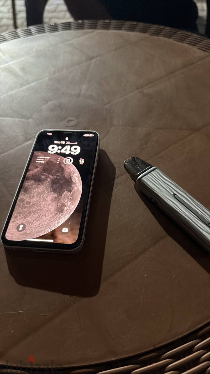 Apple - iPhone XS 4