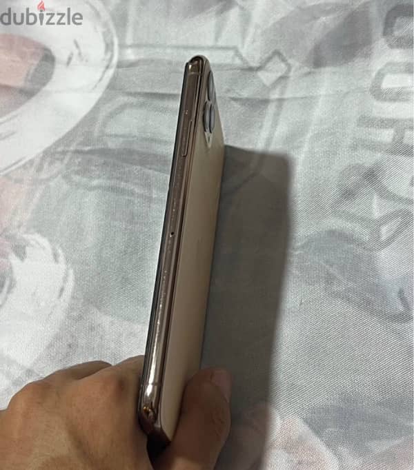 iphone 11 pro max 3
