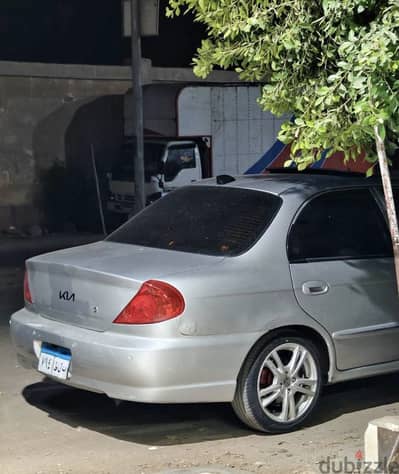 Kia Spectra 2001