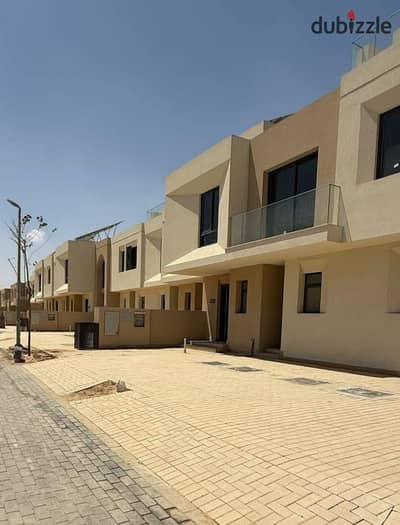 Prime Twin House for Sale in VYE SODIC Sheikh Zayed  -  Ready to Move  Maintenance Paid