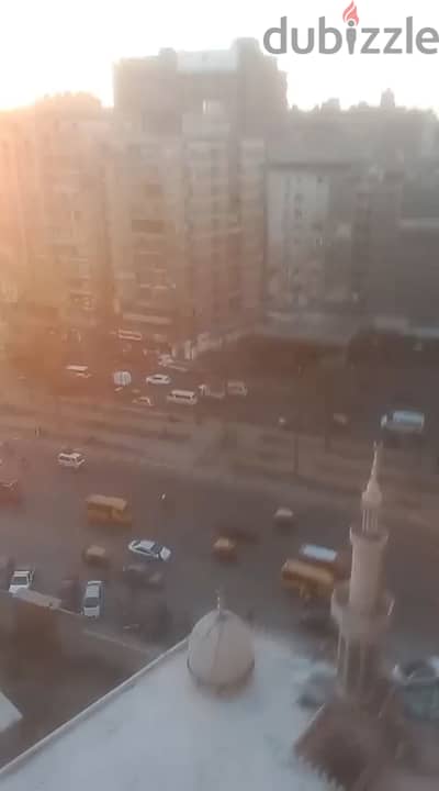شقة للبيع بكمباوند جولدن سيتى بجوار كارفور السيوف