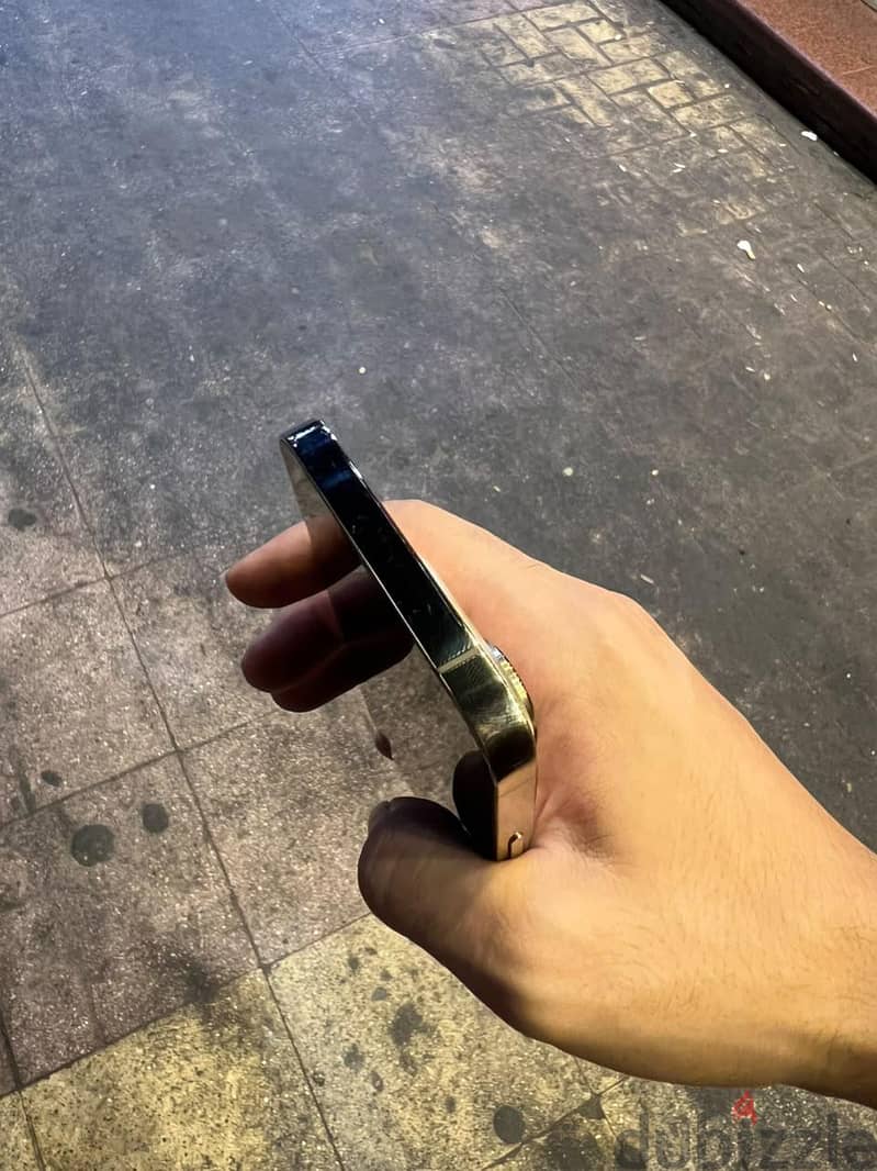 iPhone 13 pro 2