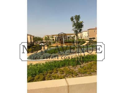very prime location Standalone Villa in Sapphire C- 325m² built up area - North Facing Greenery View Ready to Move in city gate
