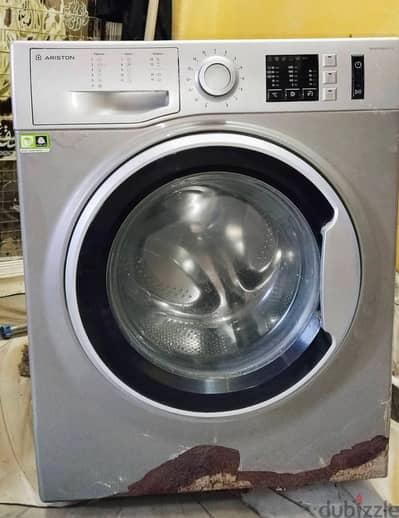 غسالة أريستون 7 كيلو إنفرتر 1200 لفة للبيع موديلNM10 723 SS EX