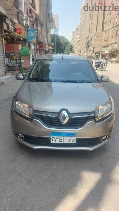رينو لوجان 2015
